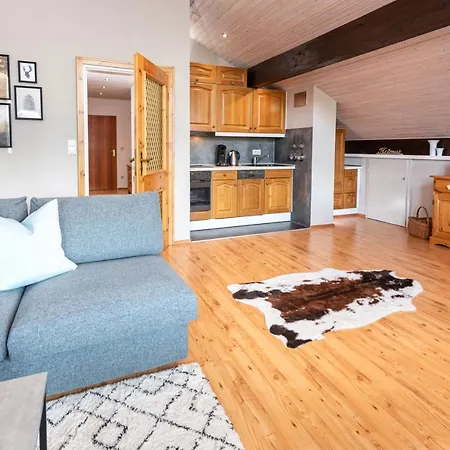 Apartment Sylvies Alpenglueck- Zentral- Fuer 4 *